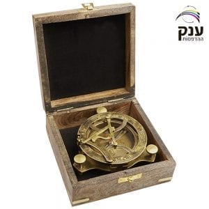 "נלסון" מצפן מהודר